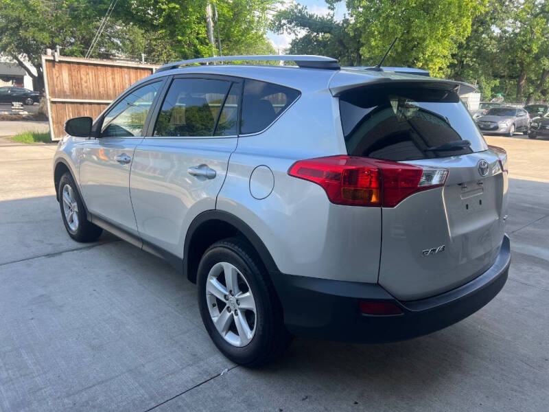2014 Toyota RAV4 XLE