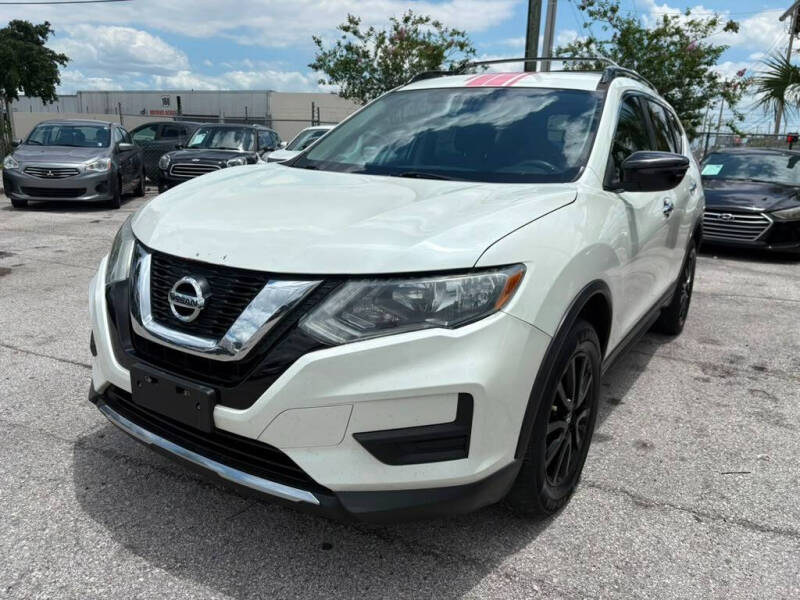 2017 Nissan Rogue SV