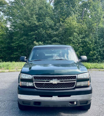 2005 Chevrolet Silverado 2500HD for sale at ONE NATION AUTO SALE LLC in Fredericksburg VA