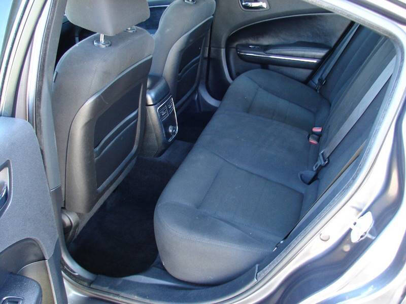 2013 Dodge Charger SE