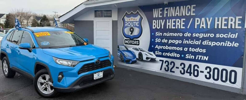 2021 Toyota RAV4 XLE