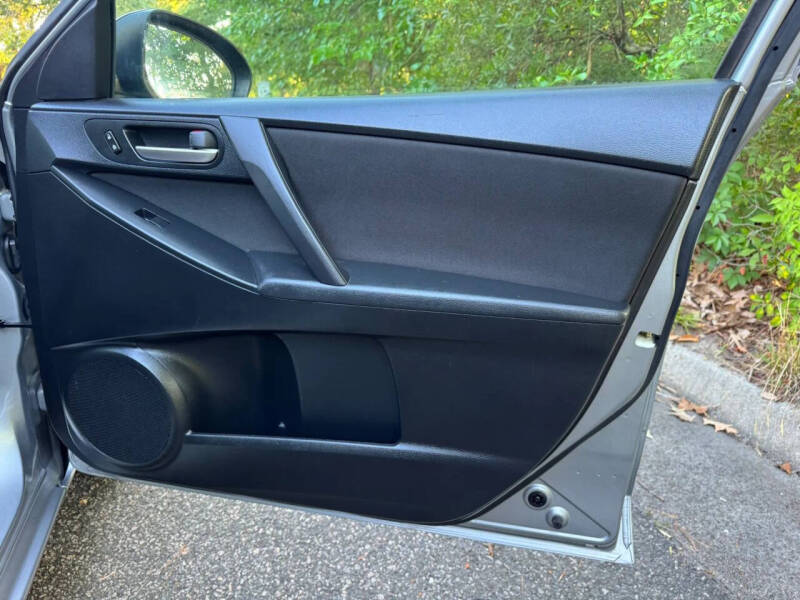 2013 Mazda MAZDA3 i SV