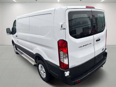 2023 Ford Transit