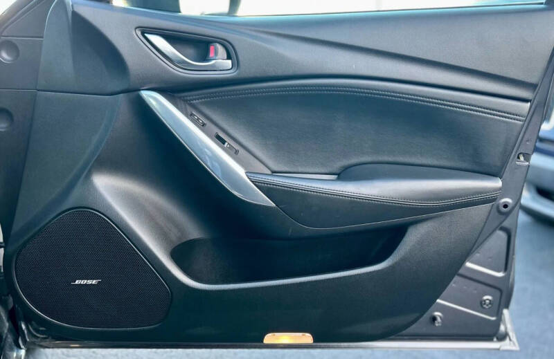 2016 Mazda MAZDA6 i Touring