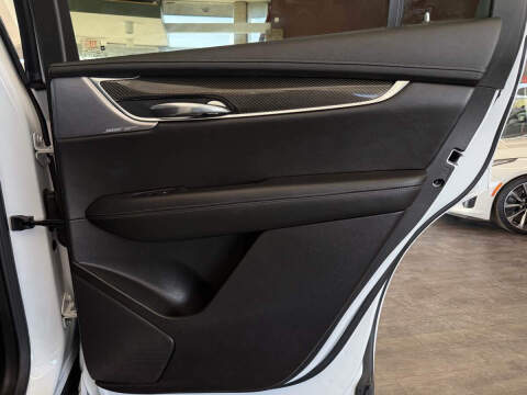 2023 Cadillac XT6 Sport