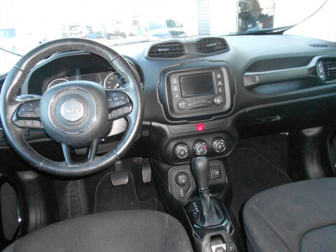 2017 Jeep Renegade Altitude