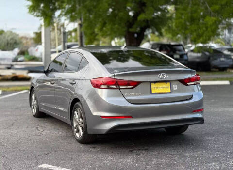2018 Hyundai Elantra