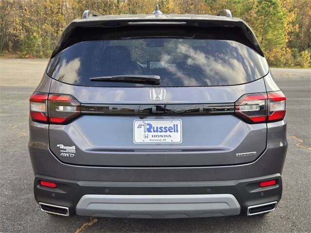 2025 Honda Pilot Touring