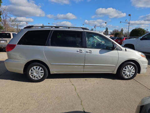 2007 Toyota Sienna LE 7-Passenger