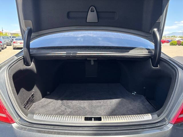 2018 Genesis G90