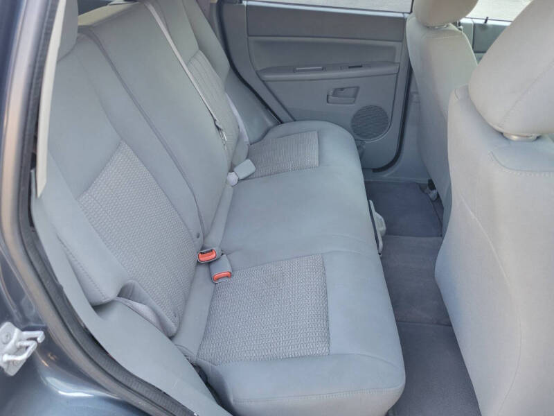 2007 Jeep Grand Cherokee Laredo