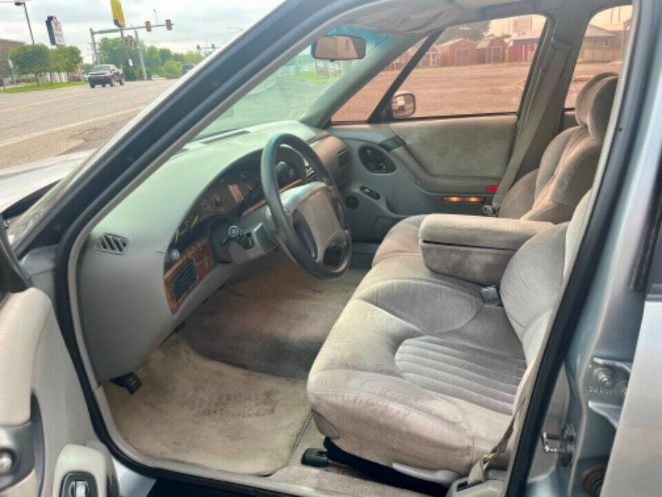 1994 Pontiac Bonneville for sale at Lakeside Auto RV & Outdoors in Cleveland, OK