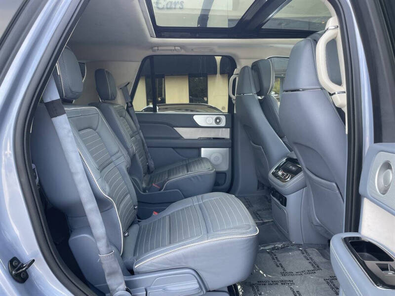 2018 Lincoln Navigator Black Label