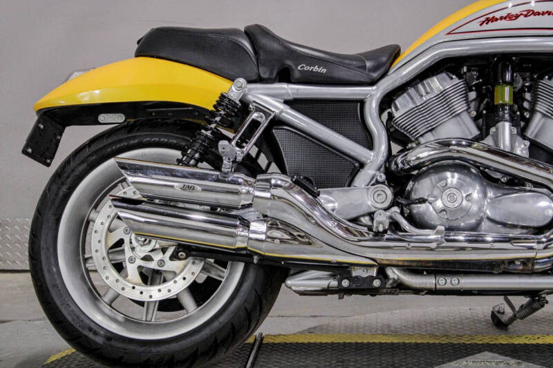 2006 Harley-Davidson Street Rod