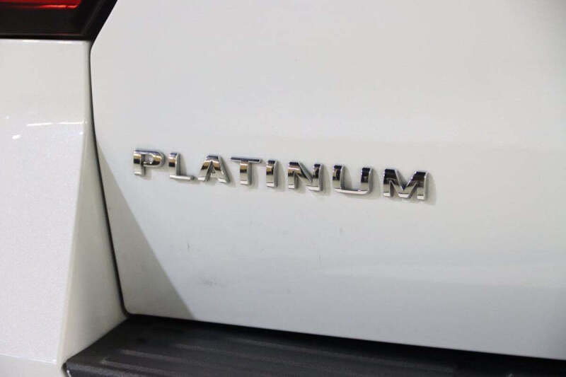2023 Ford Expedition MAX Platinum