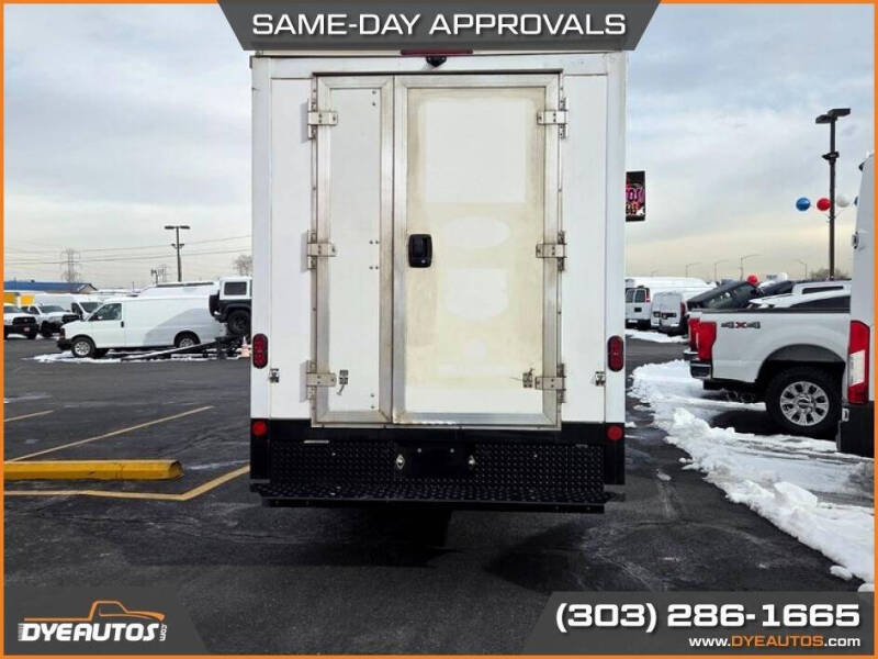 2023 Chevrolet Express 3500