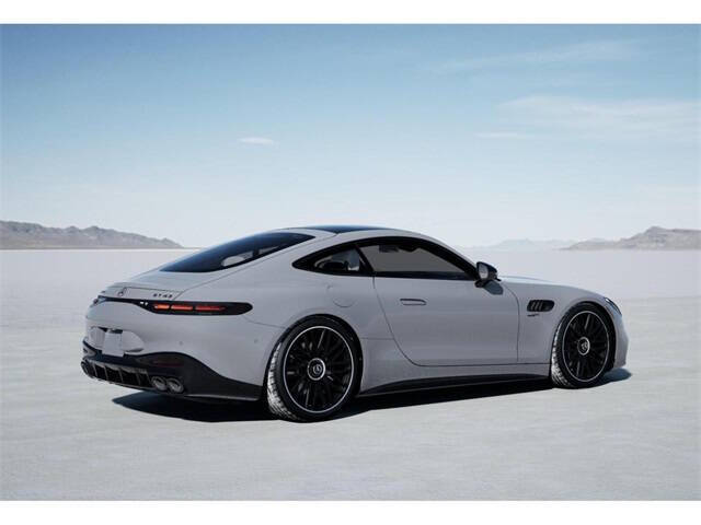2026 Mercedes-Benz AMG GT 43