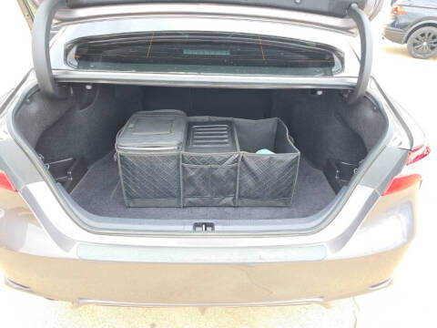 2024 Toyota Camry Hybrid XSE