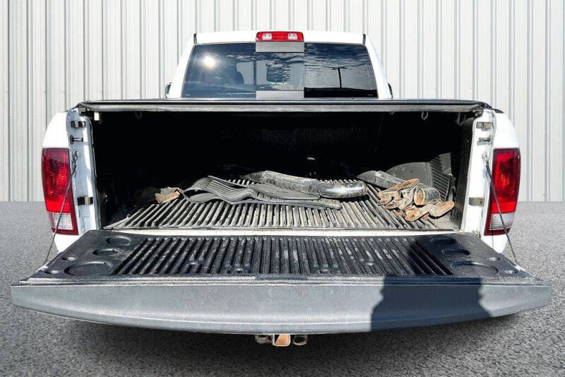 2018 RAM 1500 SLT