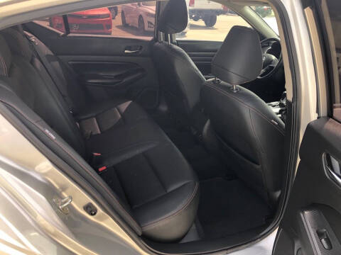 2021 Nissan Altima 2.5 SR