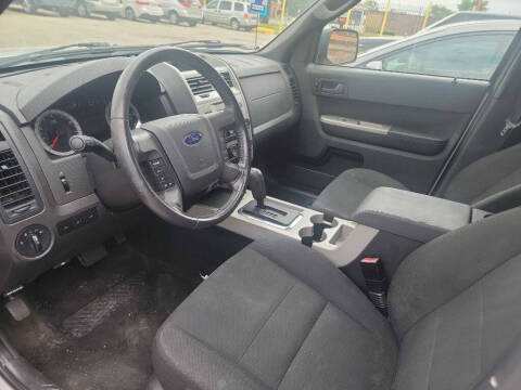 2009 Ford Escape XLT