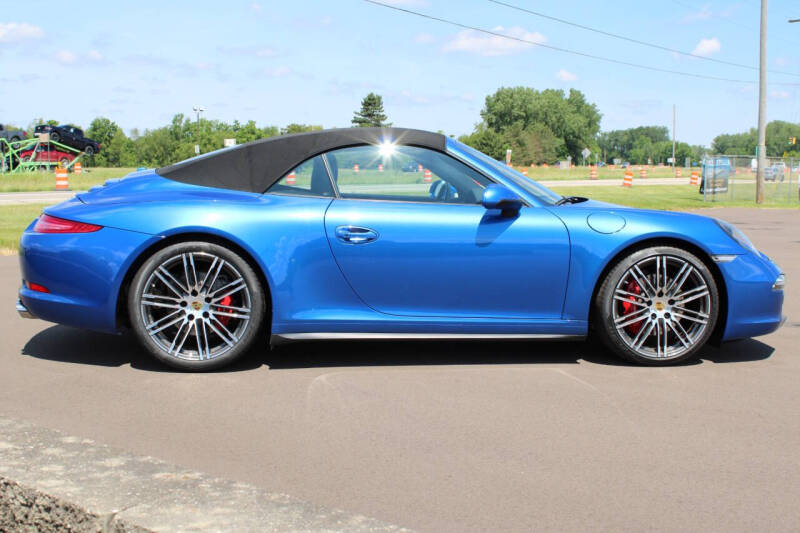 2016 Porsche 911 Carrera 4S