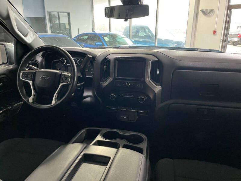 2021 Chevrolet Silverado 1500 Custom Trail Boss