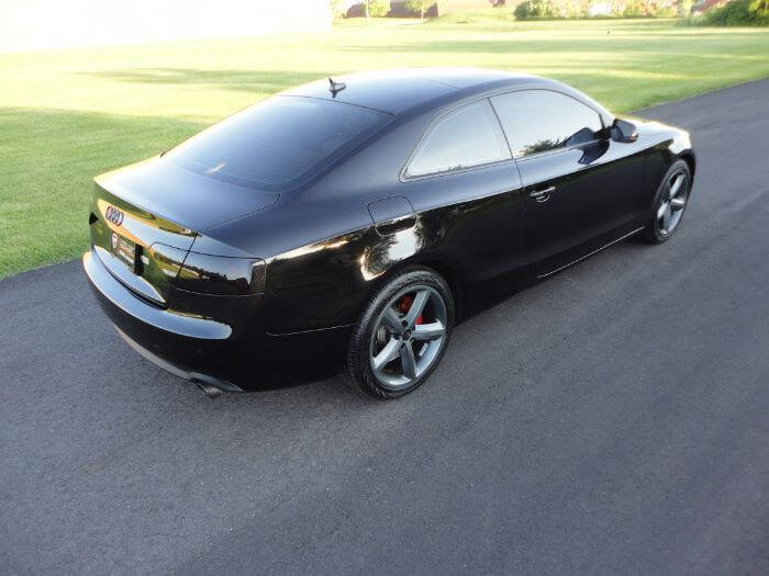 2010 Audi A5 2.0T quattro Premium Plus