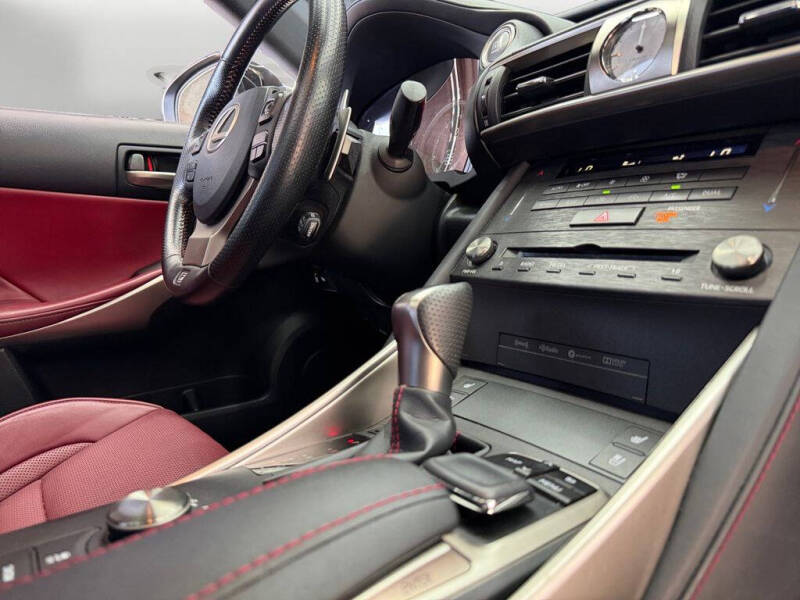 2020 Lexus IS 300