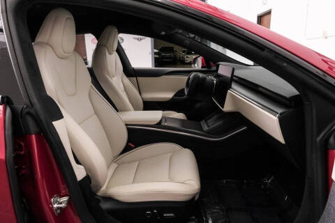 2021 Tesla Model S Plaid