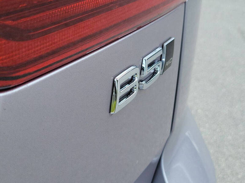 2026 Volvo XC60 B5 Core