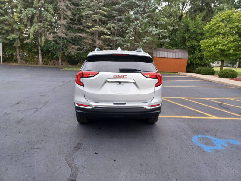 2021 GMC Terrain SLT
