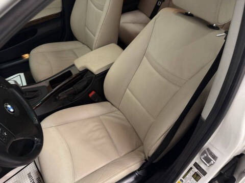 2011 BMW 3 Series 328i