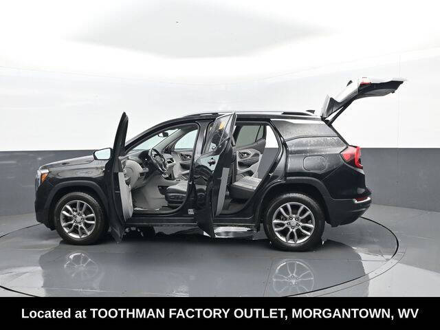 2022 GMC Terrain SLT