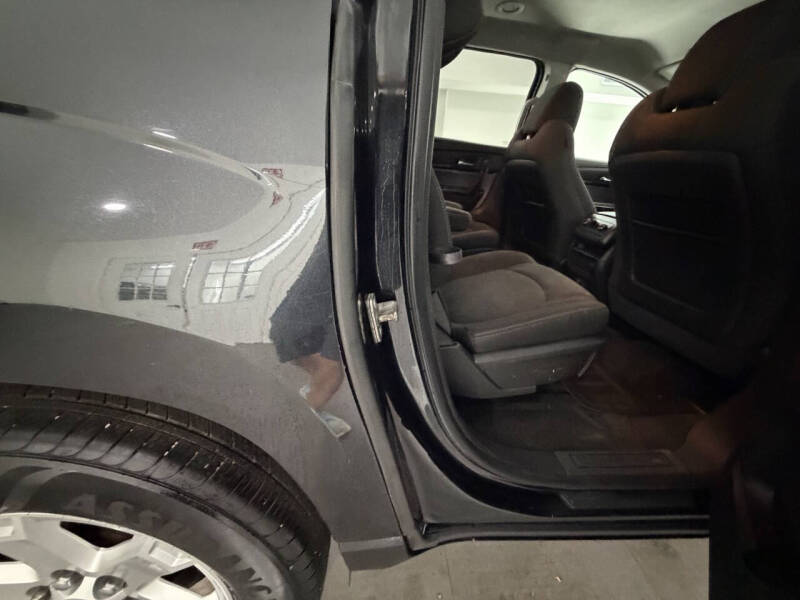 2014 GMC Acadia SLE-2