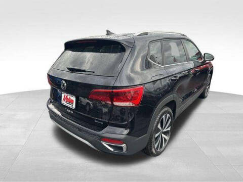 2022 Volkswagen Taos SE 4Motion