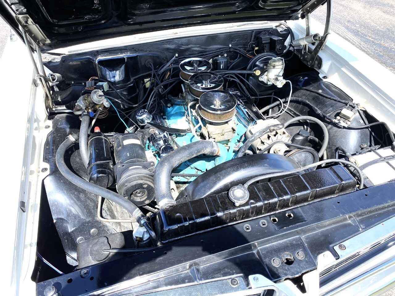 1964 Pontiac GTO 34