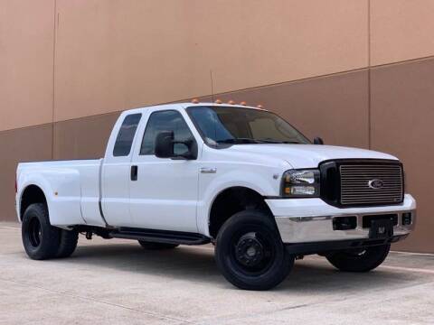 2005 Ford F-350 Super Duty for sale at Texas Prime Motors in Houston TX