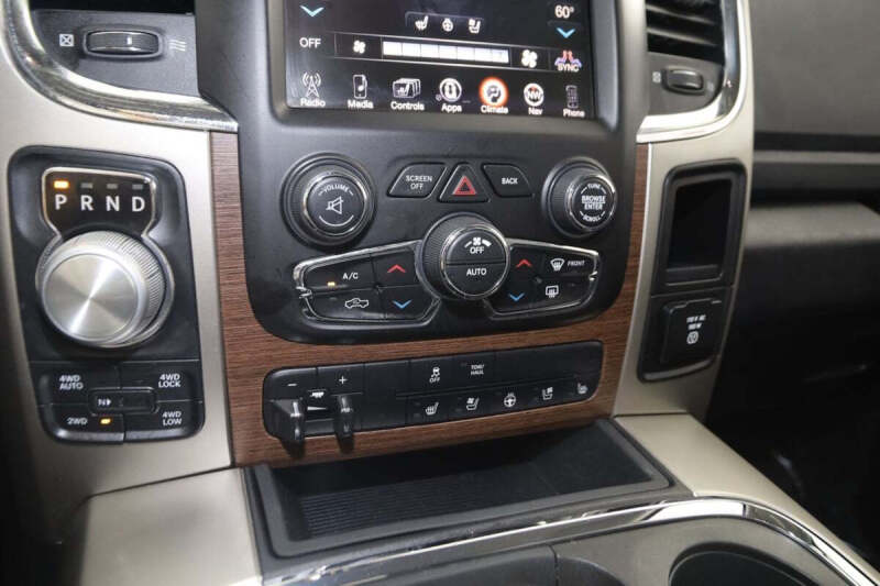 2016 RAM 1500 Laramie