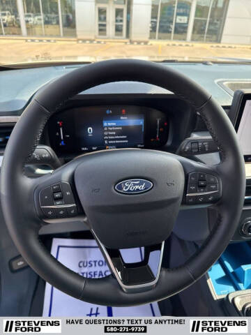 2025 Ford Maverick XLT