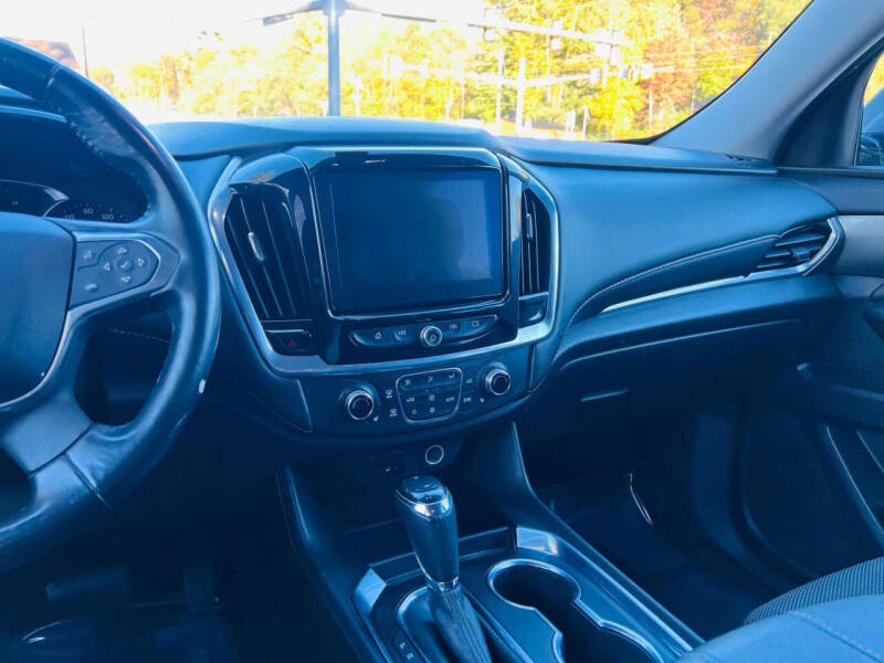 2019 Chevrolet Traverse LT Cloth