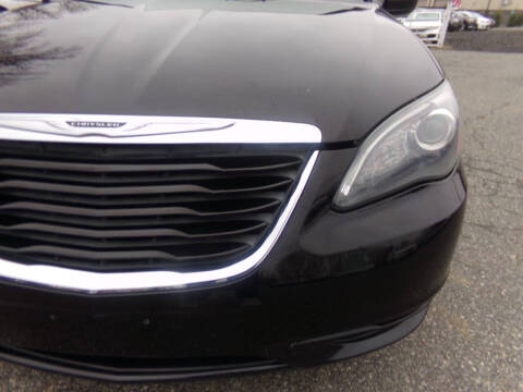 2014 Chrysler 200 Limited