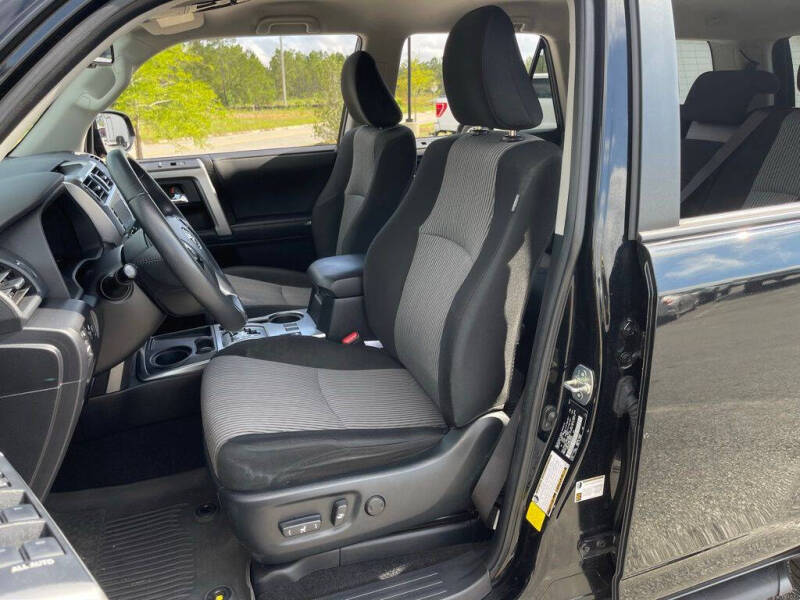 2022 Toyota 4Runner SR5