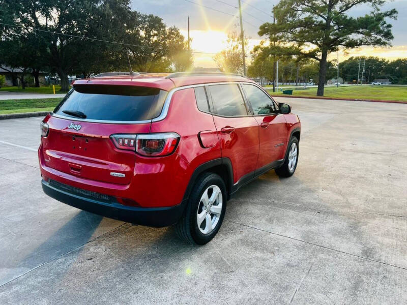 2018 Jeep Compass Latitude photo 9