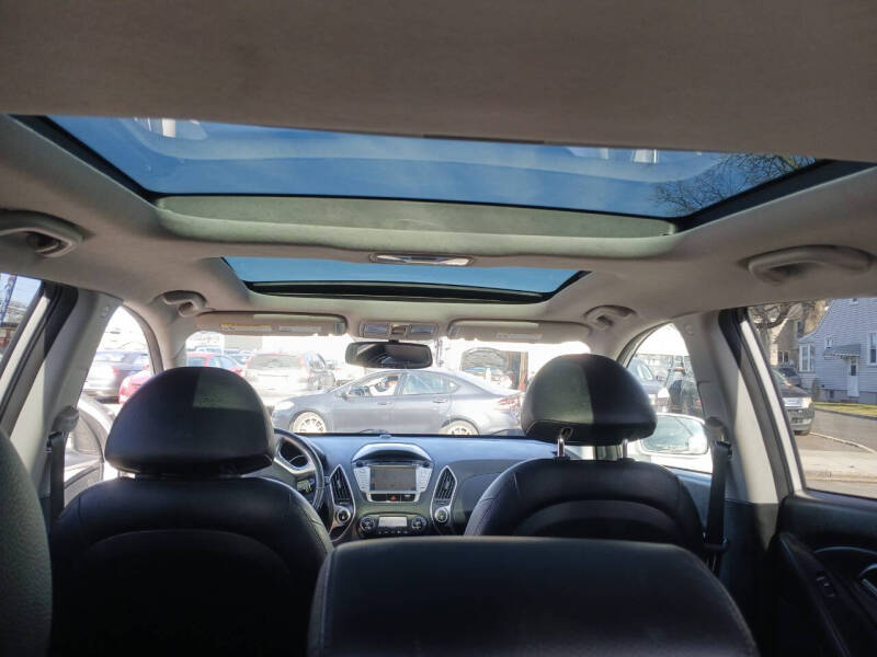 2011 Hyundai Tucson Limited