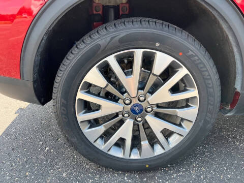 2022 Ford Escape Titanium