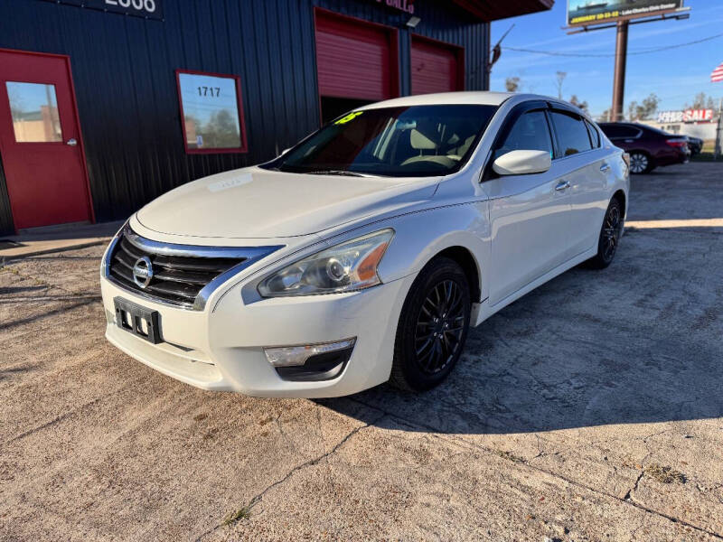 2015 Nissan Altima for sale at JT & Son's Auto Sales in Lake Charles LA