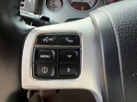 2012 Volkswagen Routan