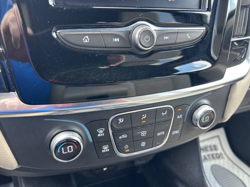 2024 Chevrolet Traverse Limited LS