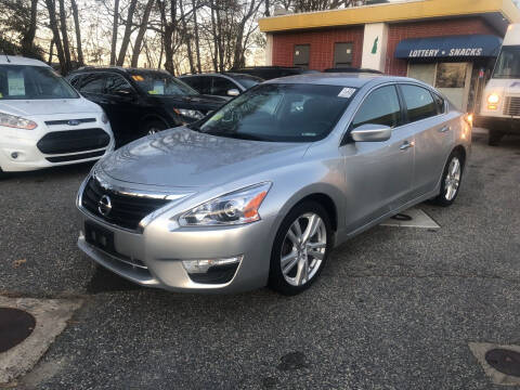 2014 Nissan Altima for sale at Barga Motors in Tewksbury MA